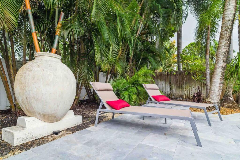Private Oasis With Pool Near Beaches, Dining & Las Olas ฟอร์ต ลอเดอร์เดล ภายนอก รูปภาพ